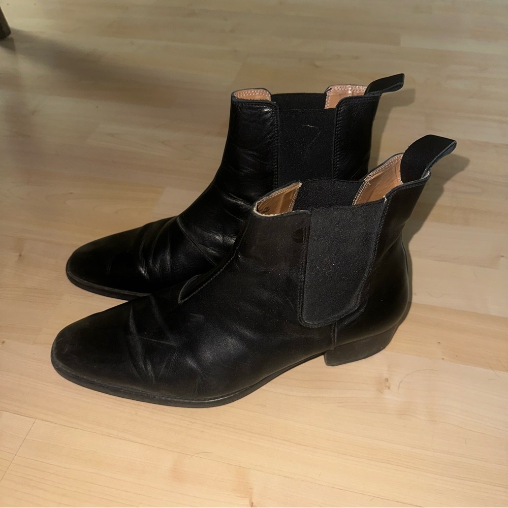 Steve Madden Black Leather Ankle Boots - Picture 2 of 4